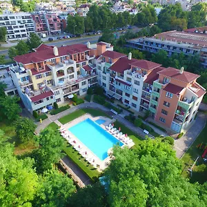 Sea Park Homes Neshkov Appart hôtel